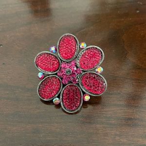 Ladies NWOT Ring Pink Flower /Adjustable Fit